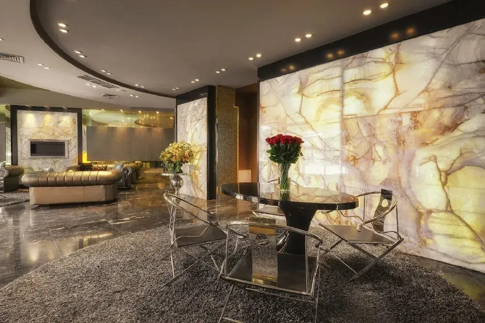 Emirates Apart Residence