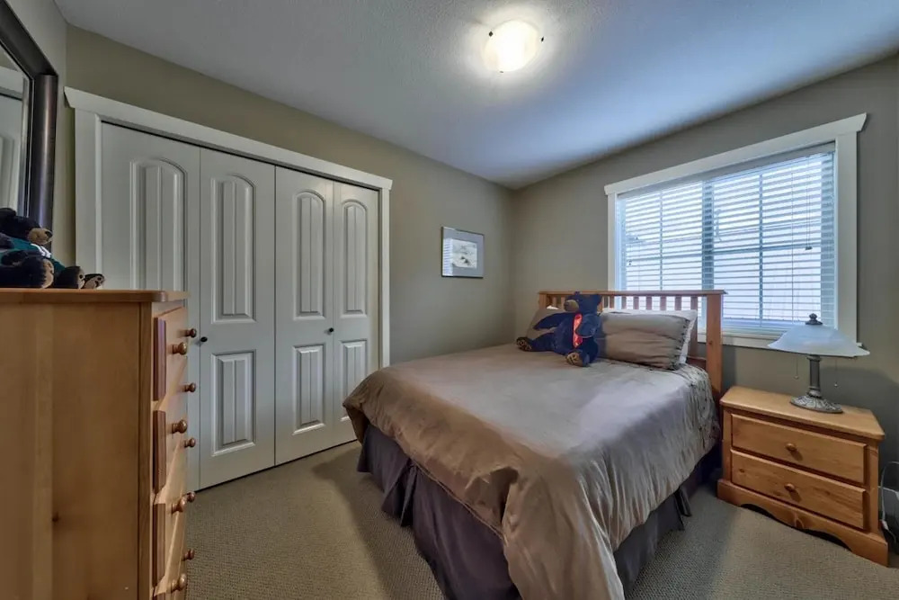 Pineview Lodge by Bear Country