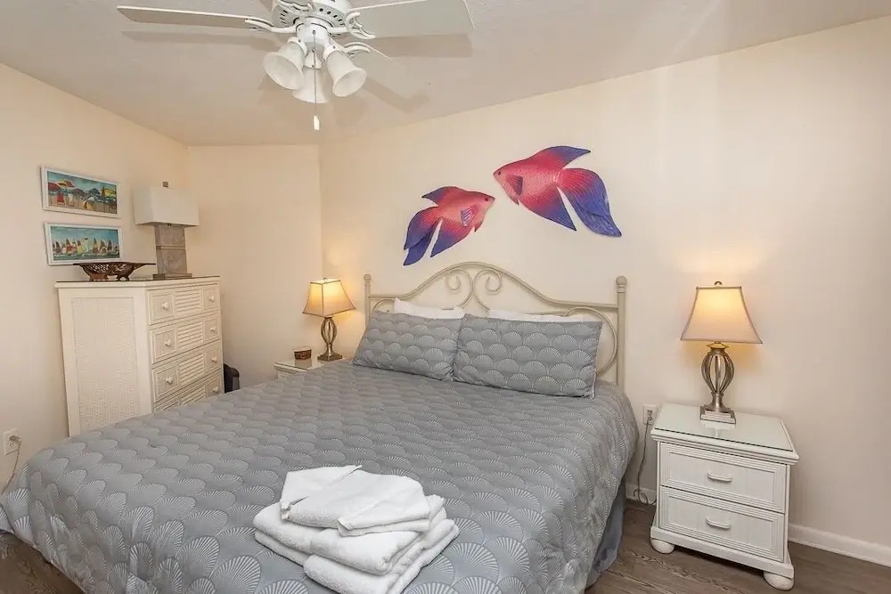 Royal Garden Resort 1406 2 Bedroom Condo by RedAwning