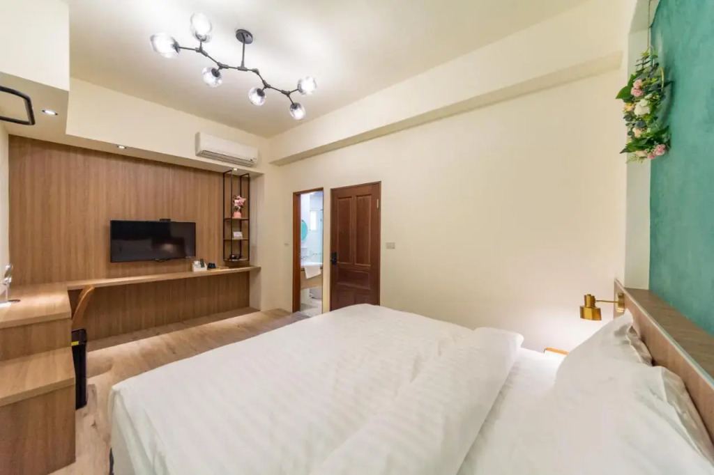 Tie Hua Guo Xiao Homestay