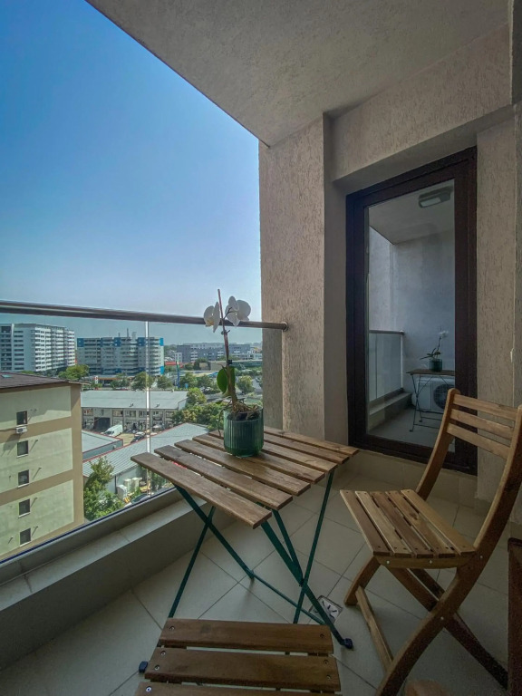 VR2 Central Apartment