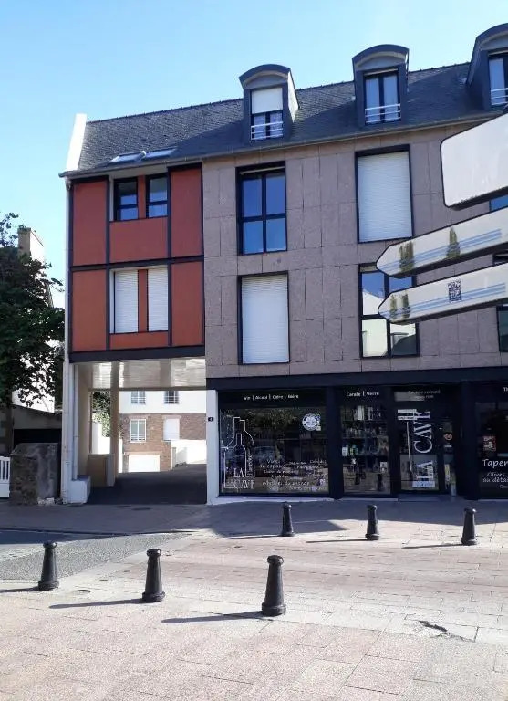 T2 lumineux à Perros-Guirec, plein centre-ville
