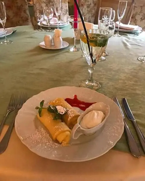 Hotel and Restaurant Velure