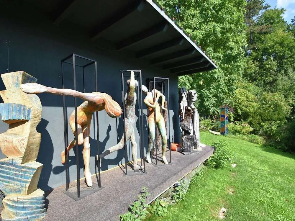 Superb Holiday Home in Weissenburg near Forest