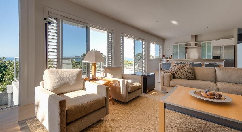 Sea Breeze Lodge