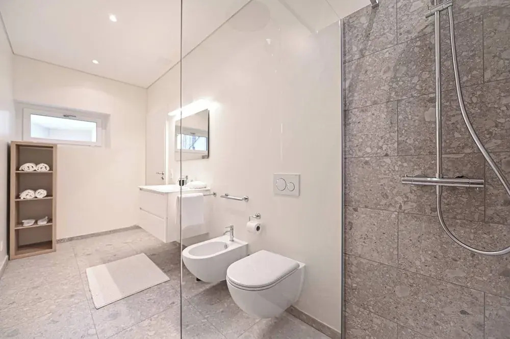 Luxury Central Suite Garden in Lugano