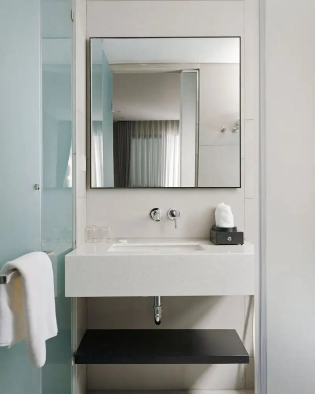 Triple E Hotel Metro Ben Thanh