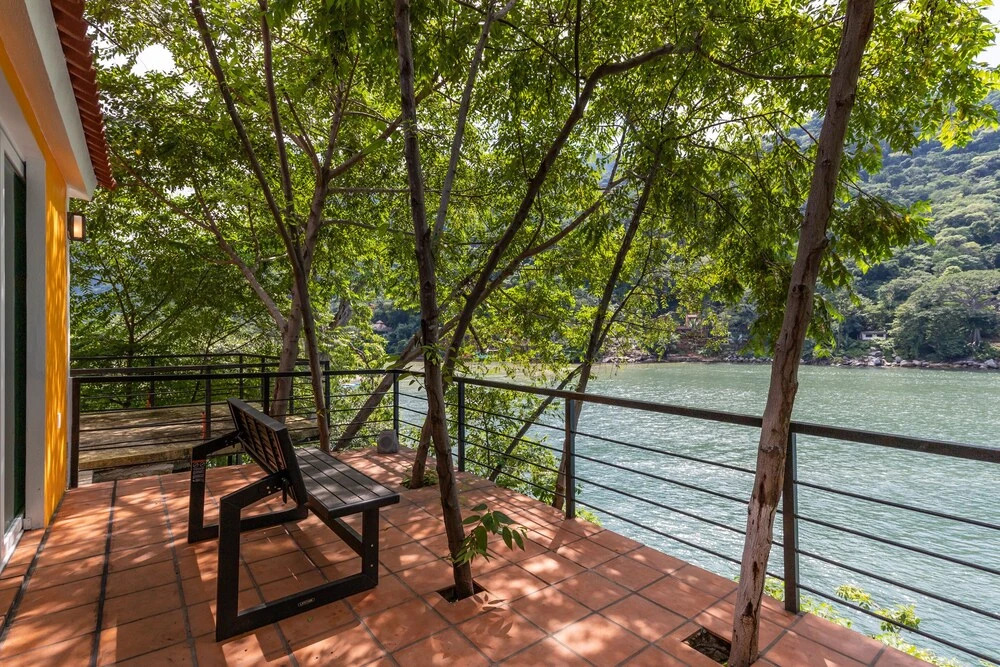 Casita Armonia 1, Ocean Front Cottage