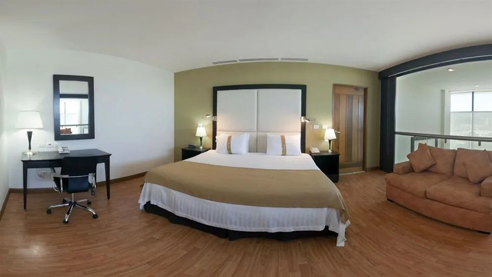 Holiday Inn