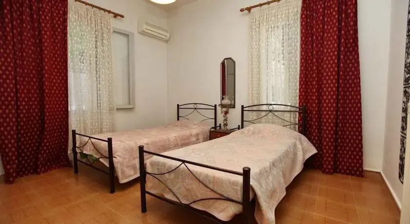 Villa Anthoula