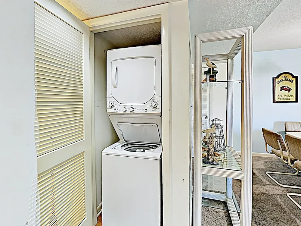 Oceanside Gem W/ Private Deck, Canal Views & Pools 2 Bedroom Condo