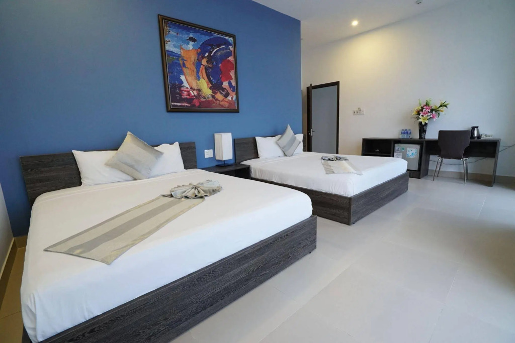 Golden Dragon Hotel