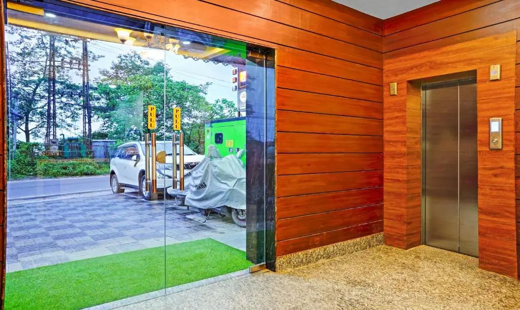 Treebo Trend Himalayan Residency Downtown