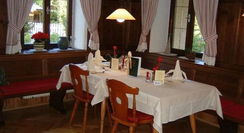 Landhotel Hochlackenhof
