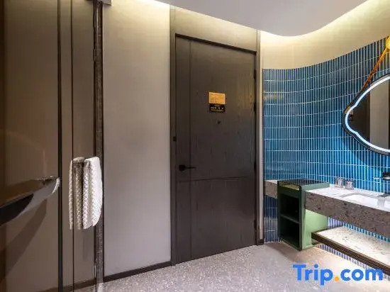 Yibo Yunxi Hotel (Jiujiang College Branch on Shili Avenue)