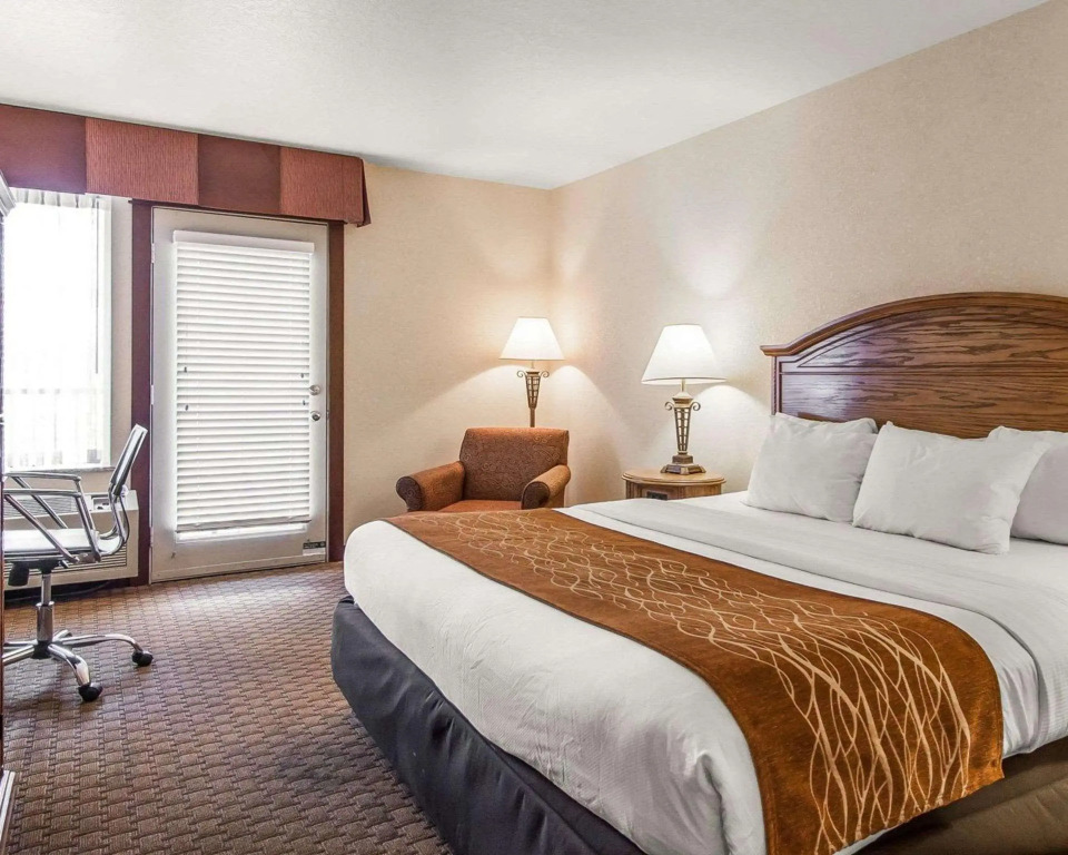 Kathryn Riverfront Inn, an Ascend Collection Hotel