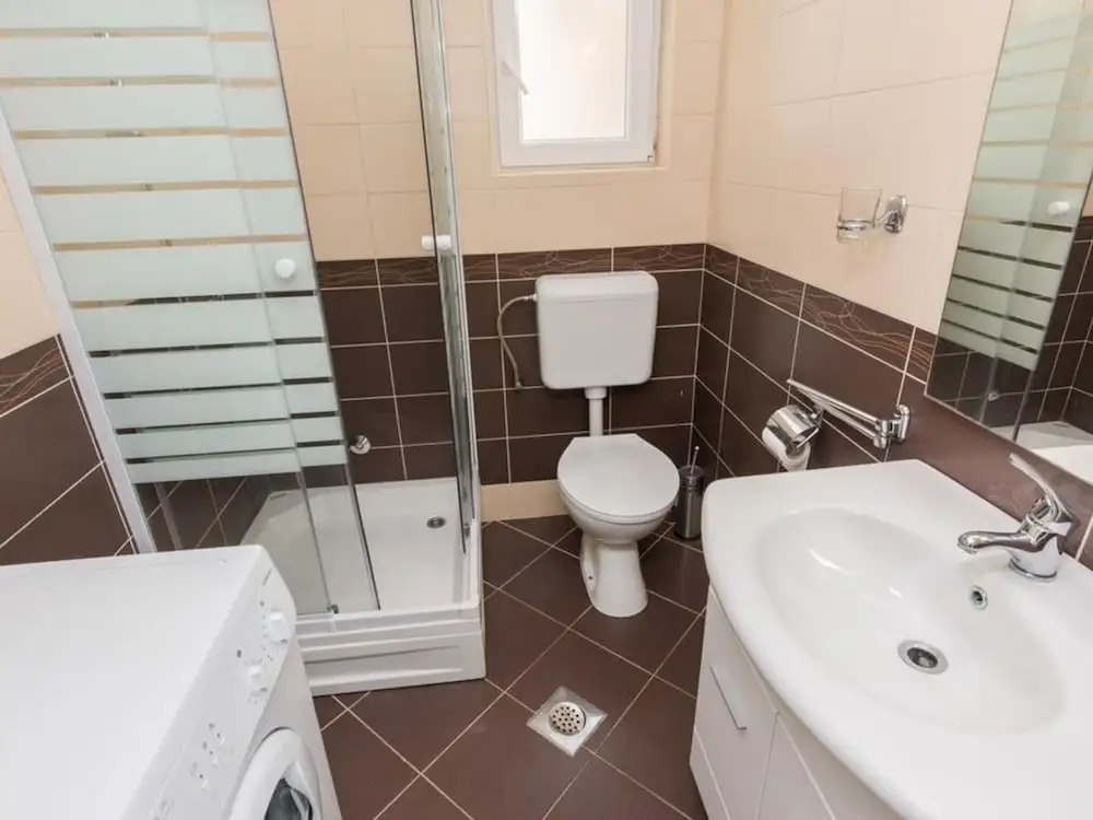 Lovely Holiday Home in Novalja With Garden
