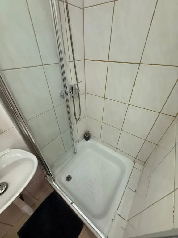 Cozy 1BR Apt Budget Stay Westbahnhof
