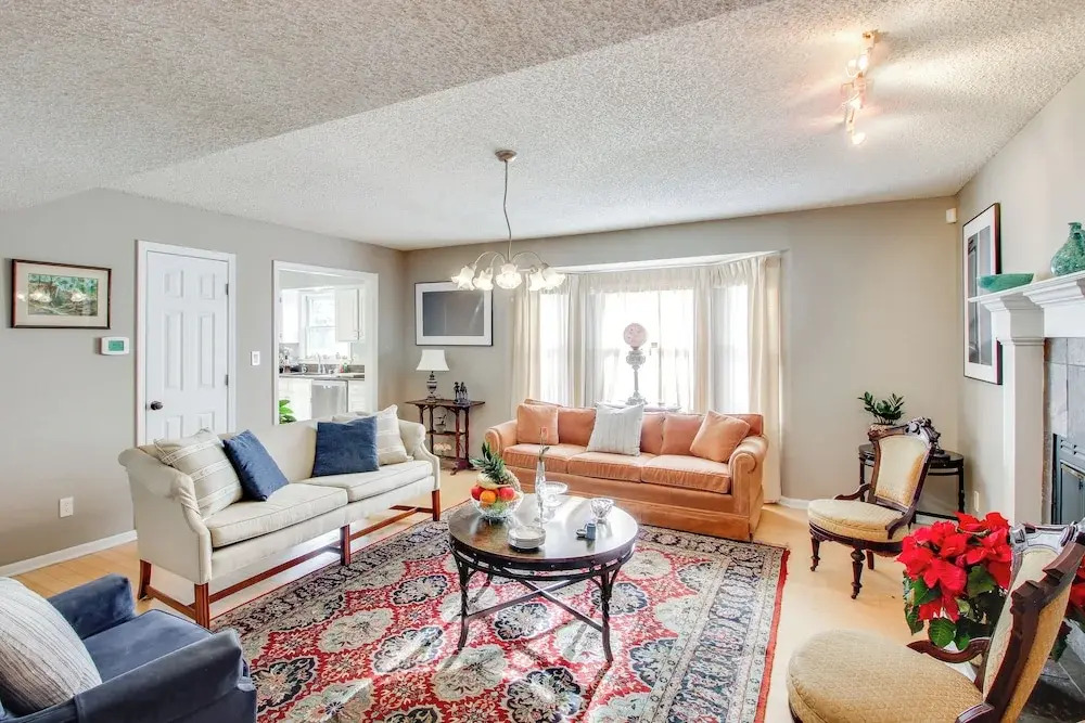 2 Mi to KU Campus: Group Getaway w/ Patio & Garden