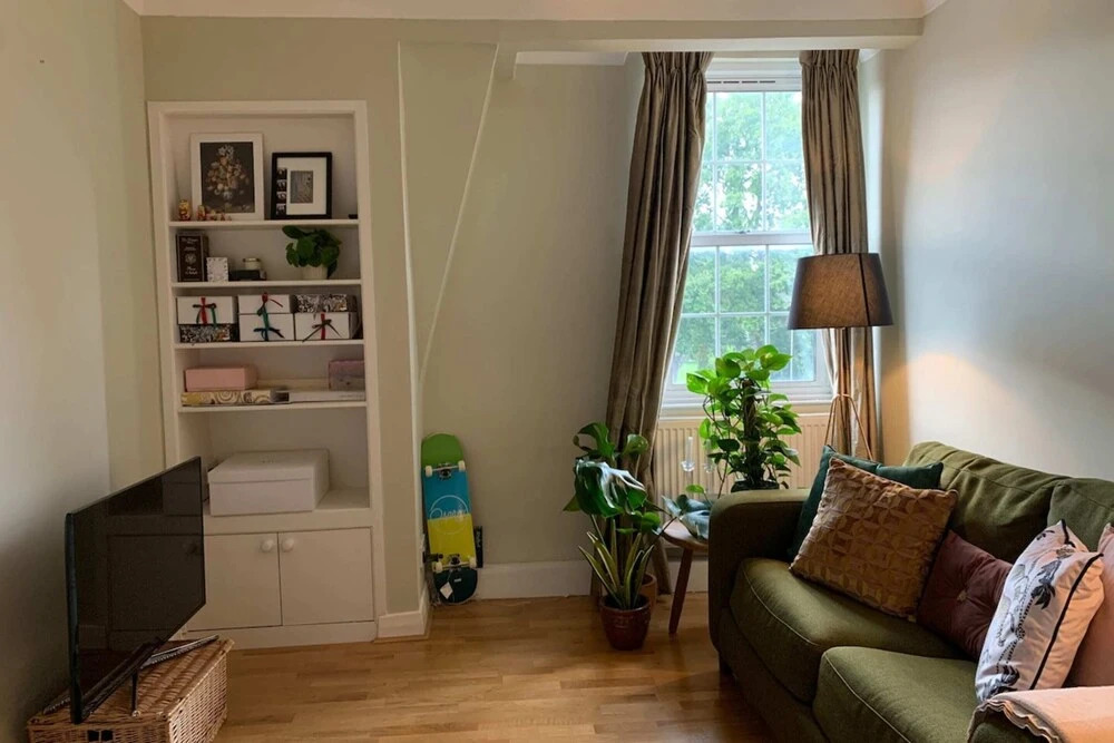 Contemporary & Captivating 2BD Flat - Westminster!