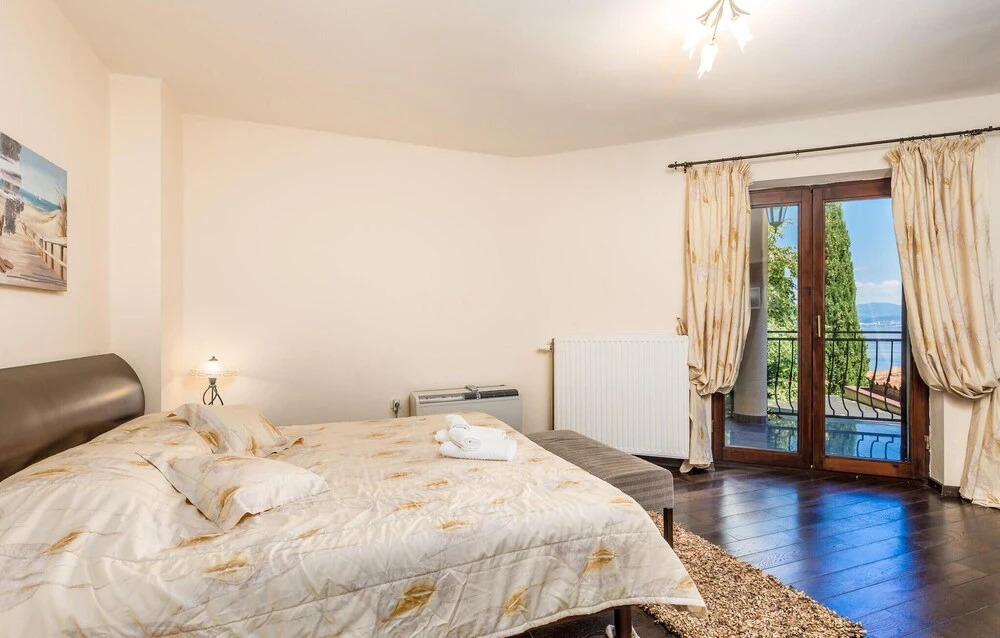 Cozy Home In Icici With Sauna