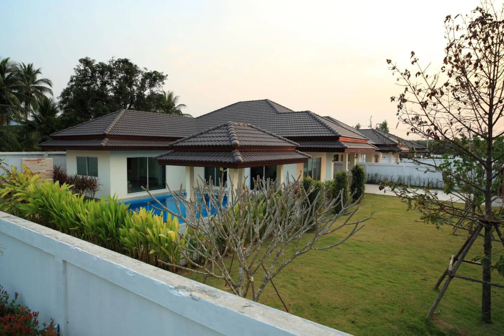 Unique Paradise Resort