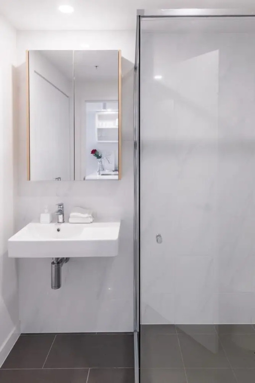 Designer South Bank Apartment