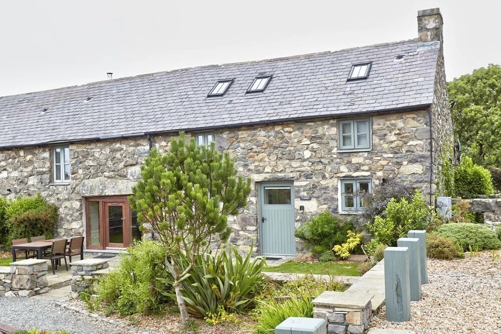 2 Bed - The Cottage