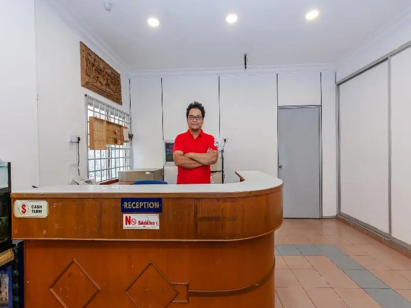 OYO 1090 Hollitel Hotel Melaka