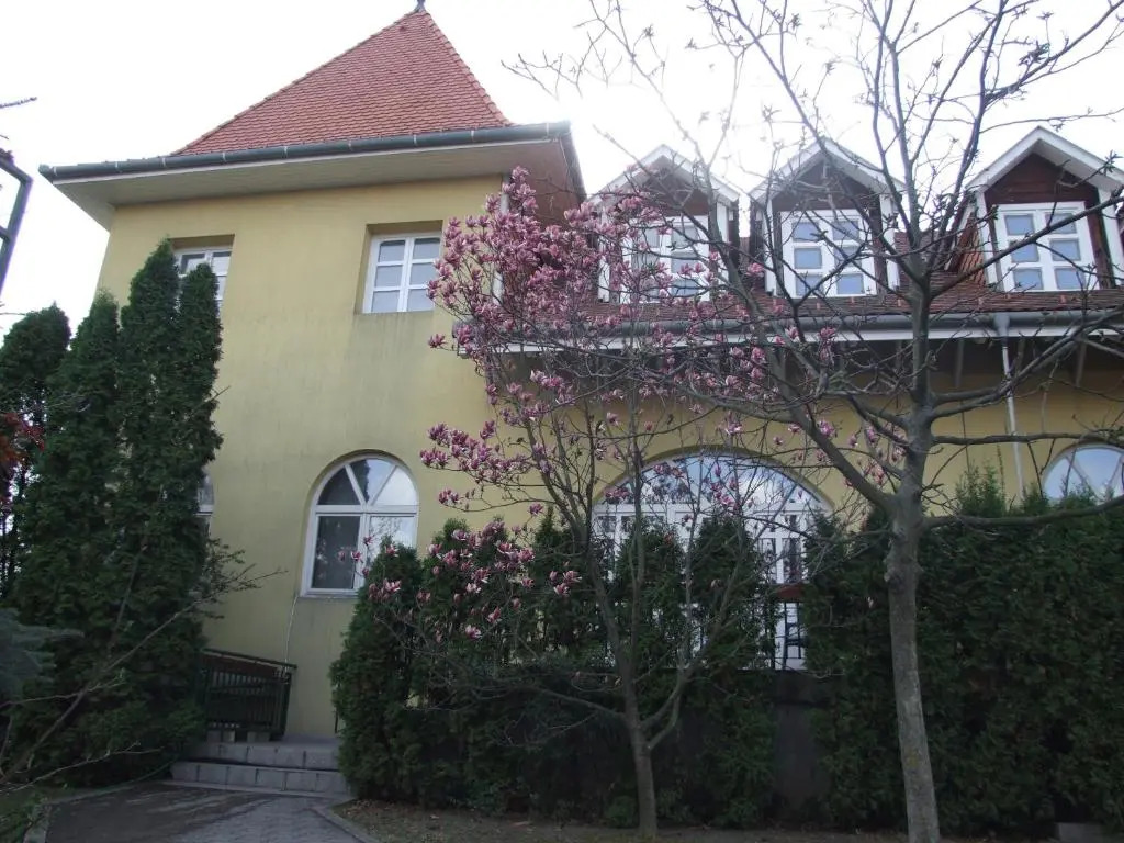Art Guesthouse