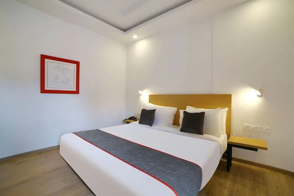 Oyo Townhouse 120 Shushant Lok