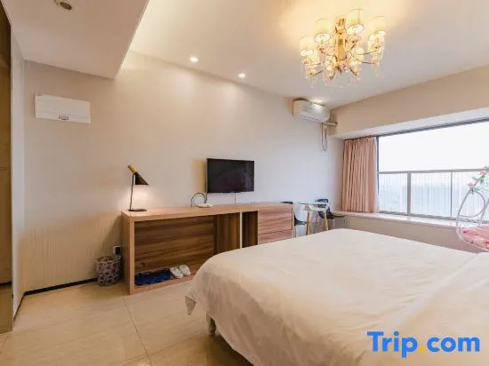Xinyang Celebrity Art Hotel