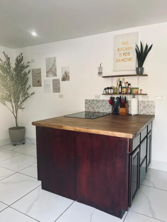 Casa Ophelia - 10 min Walk to the Beach