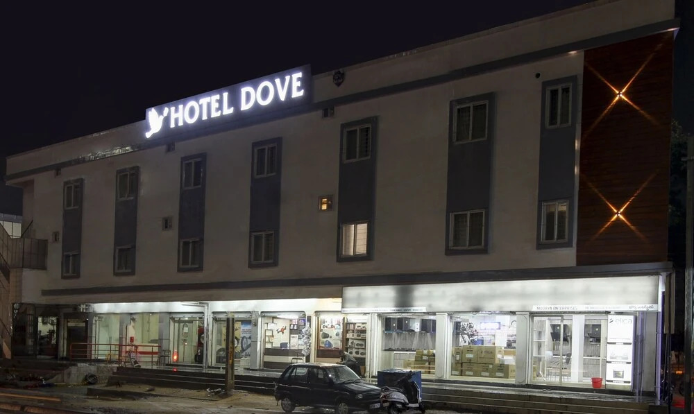 Treebo Trend Dove
