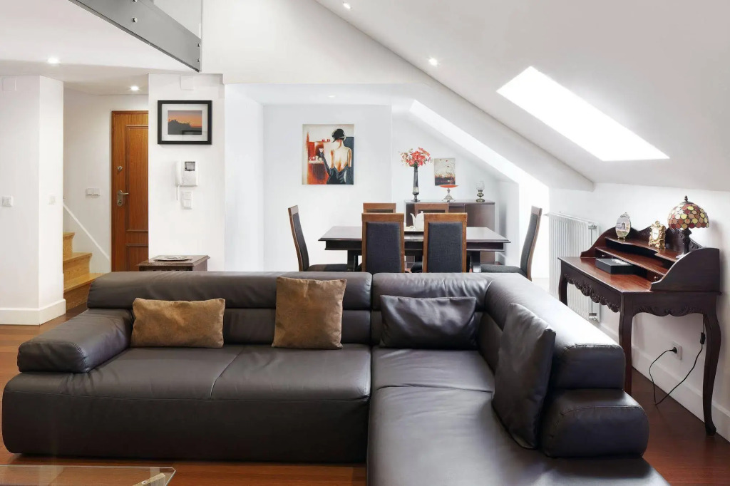 Lisbon Rentals Chiado