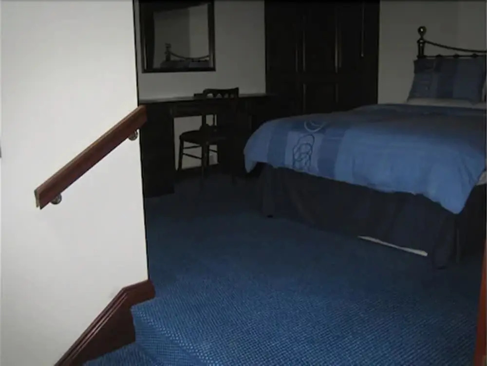 Down Royal House B&B