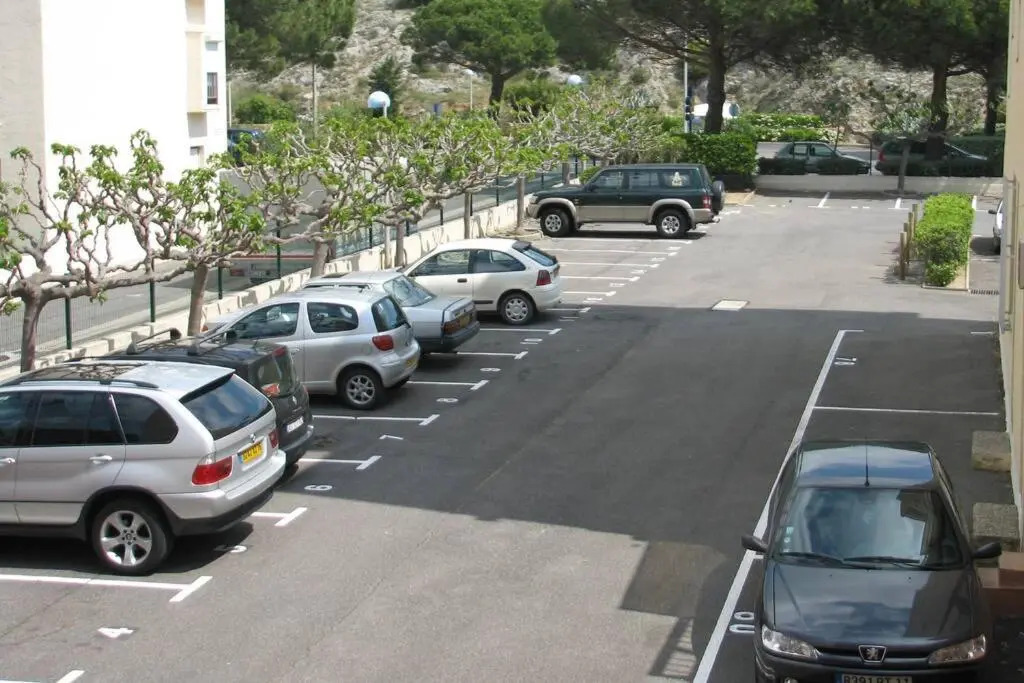 STUDIO à GRUISSAN (Aude) avec vue sur mer