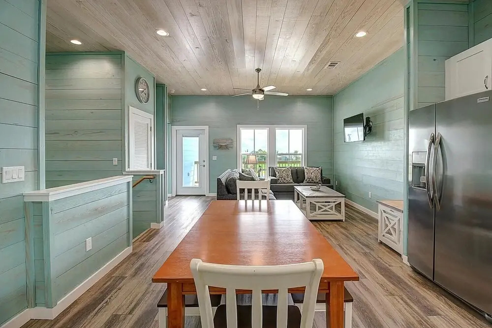 Copano Sunset #9 3 Bedroom Home by Redawning