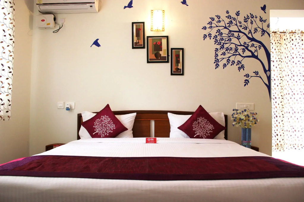 The Premium Services by OYO Rooms