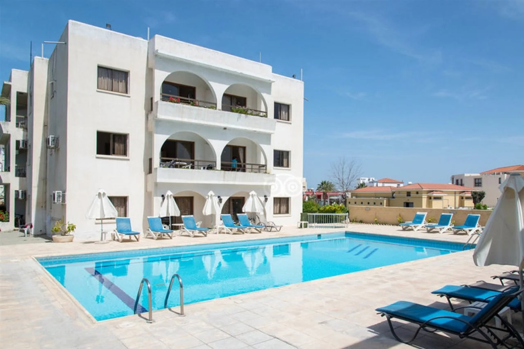 Stephanos Hotel Apts