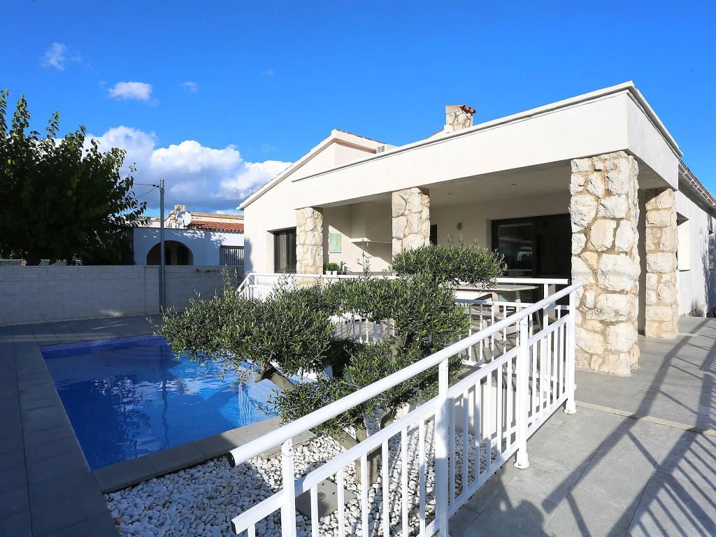 Holiday Home Gunella by Interhome