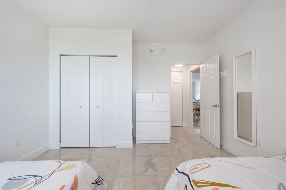 Le Marina Bay 408 - Condo 4 People, Sunny Isles