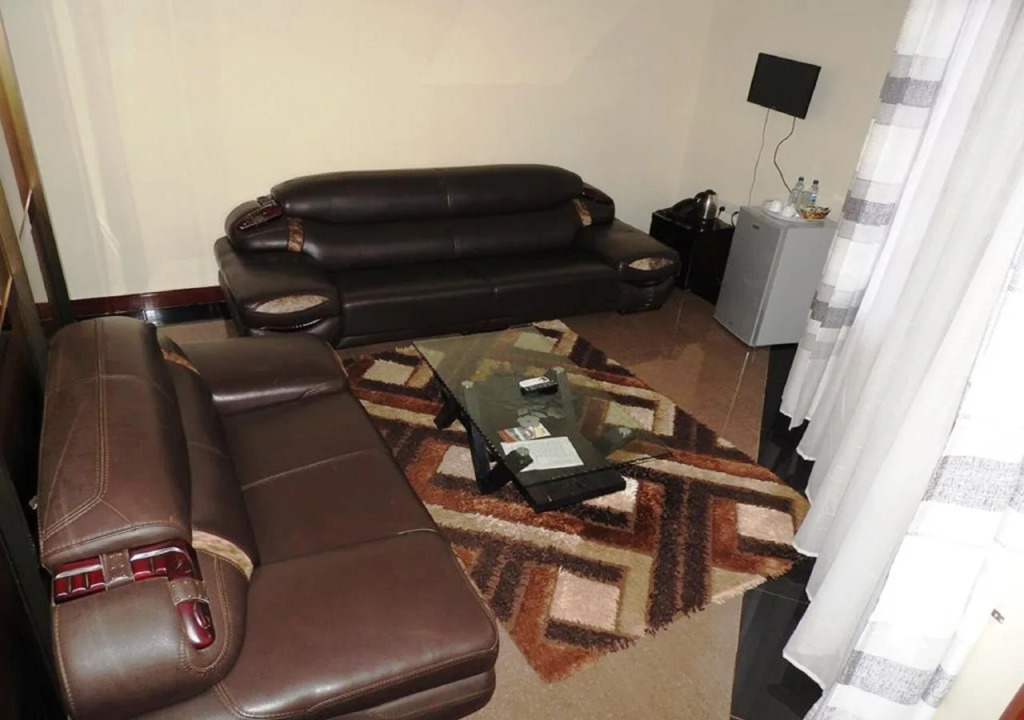 Lenny Hotel Ltd.