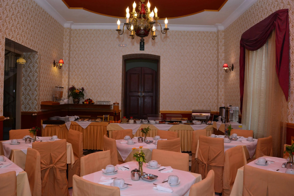 Halepa Hotel