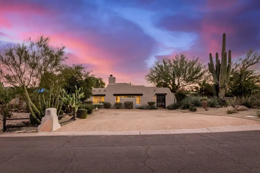 Beach House Feel In The Desert-family Friendly Mini Resort Large Yard And Casita! All New Game Room! 6 Bedroom Home by RedAwning