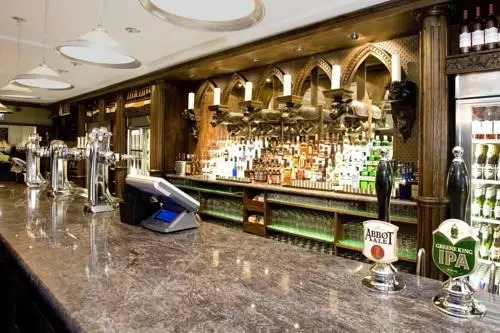 The Royal Hop Pole