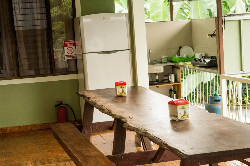 Hostel Backpackers La Fortuna