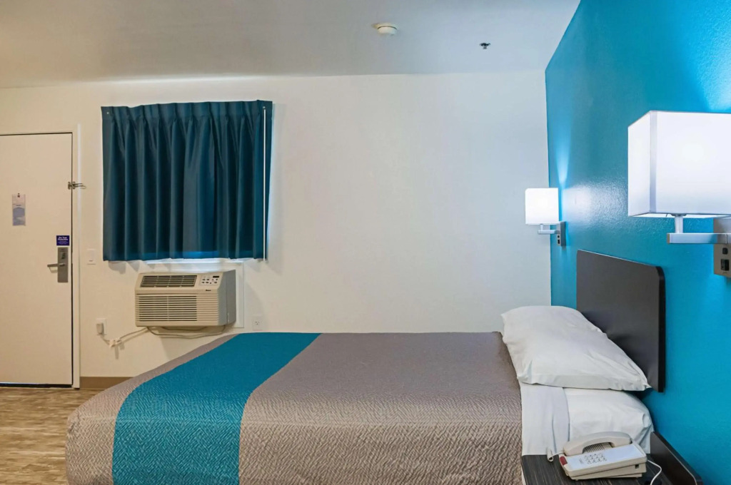 Motel 6-Bay Saint Louis, MS