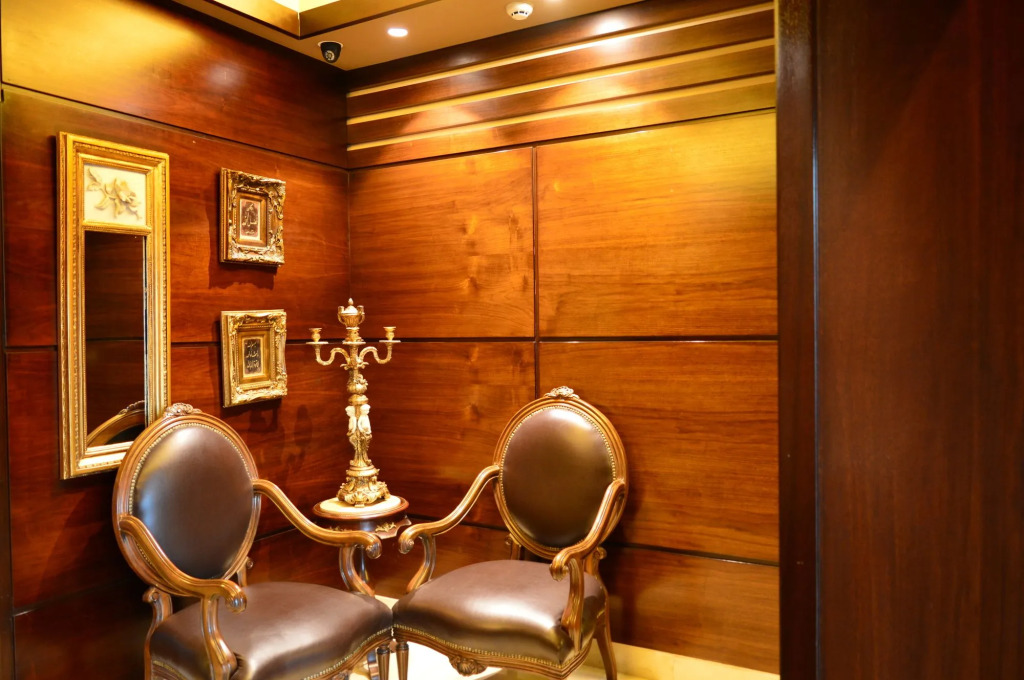 Nadine Hotel Suites