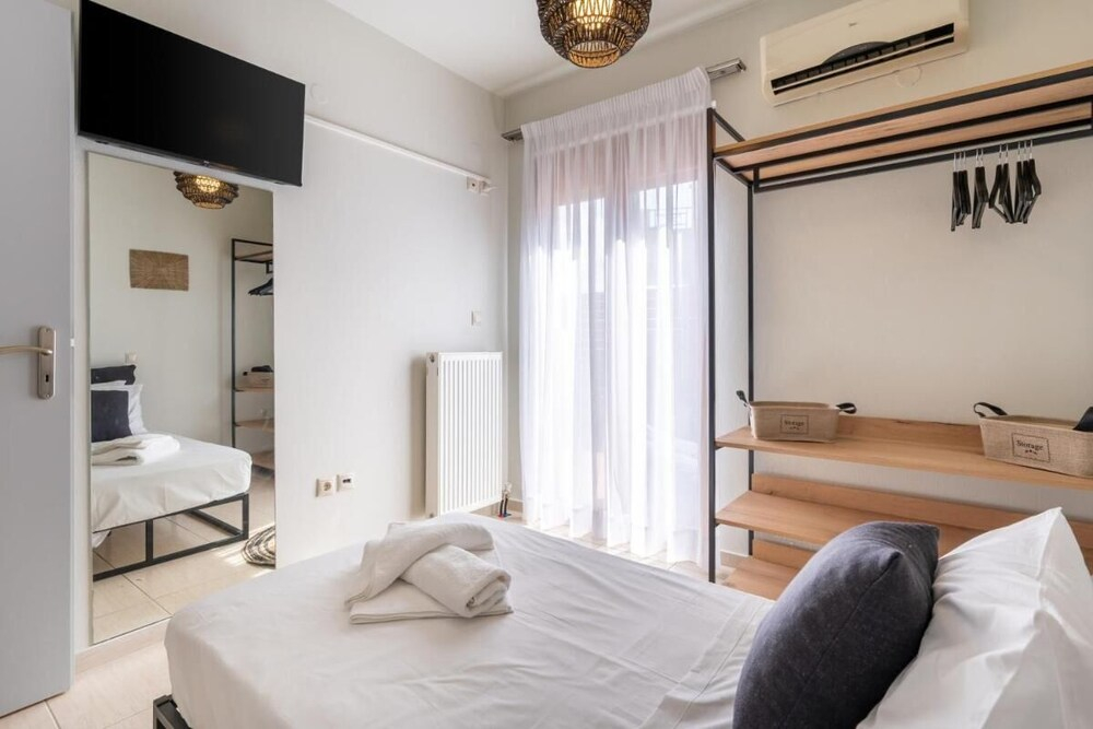 Villa Ismini 3 Bedrooms With Pool , sea View and E-car Charger